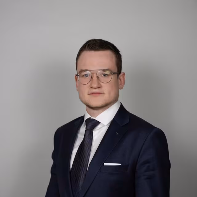 Портрет Глухова Сергея Владимировича